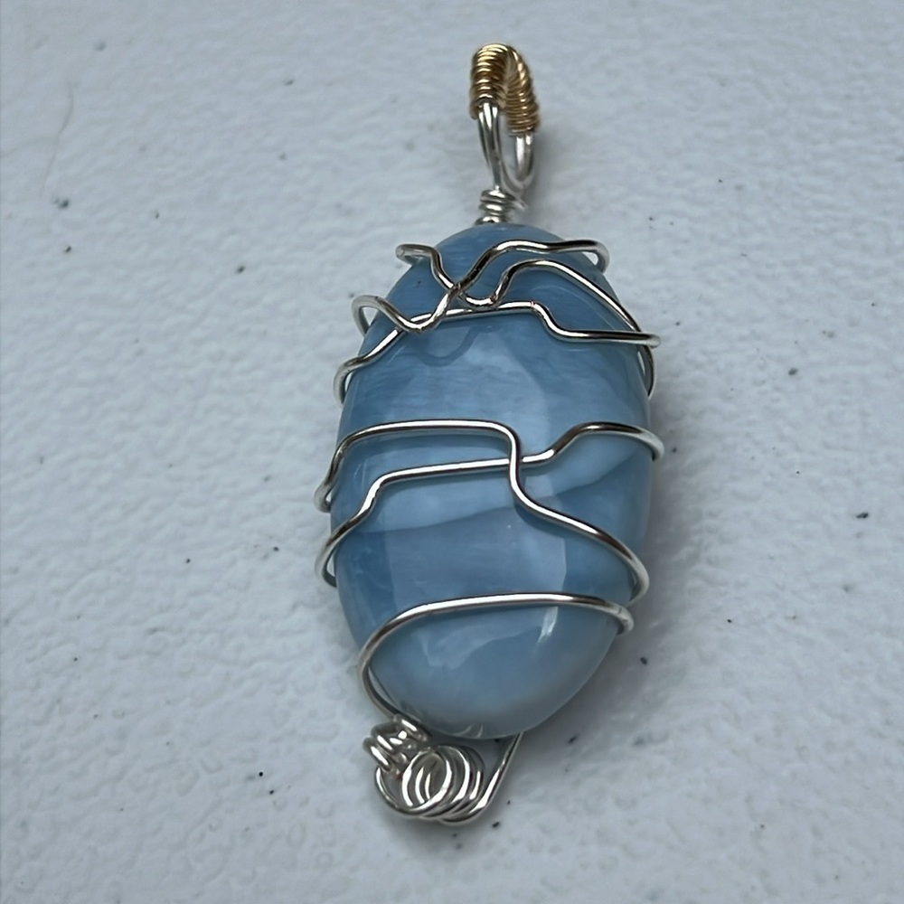 Peruvian Blue Opal wire wrapped pendant. Handmade - Picture 2 of 5